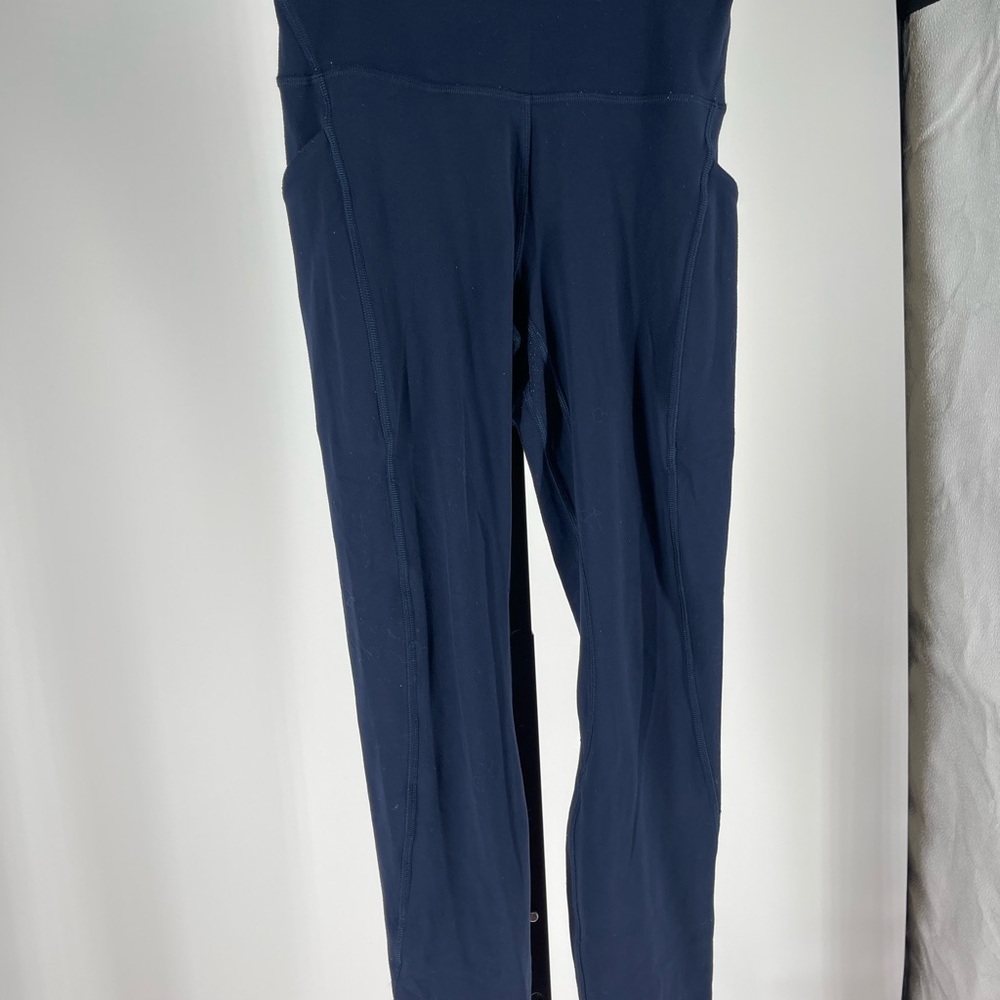 Women's Navy Lululemon leggings